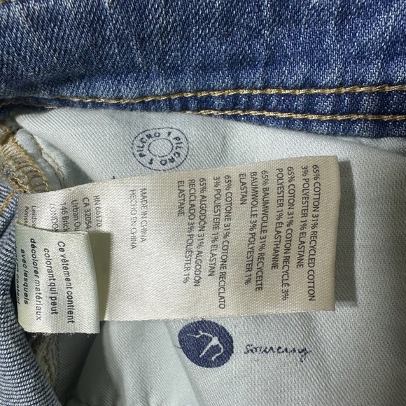 Pilcro By Anthropologie Slim Boyfriend Jeans Distressed Light Wash Size 28 - Picture 14 of 14